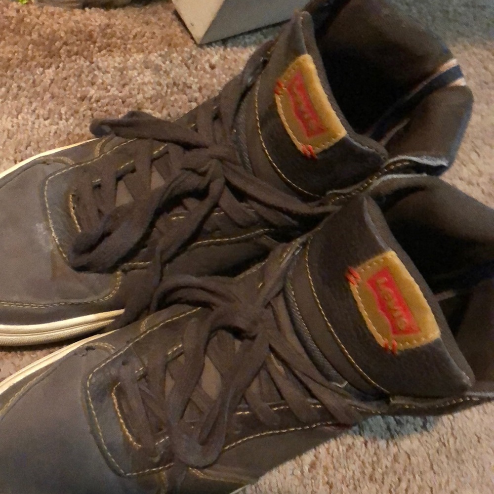 Levi shoes
